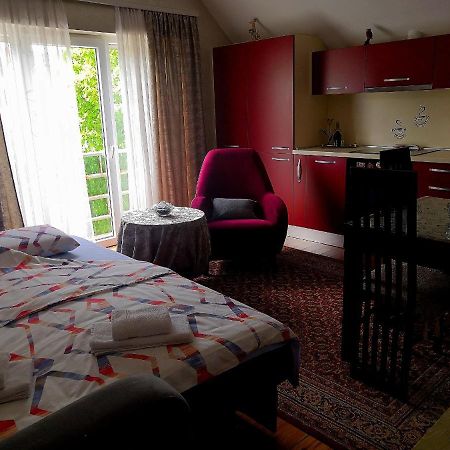 דירות סטינג'ה Apartman Sunny מראה חיצוני תמונה